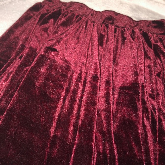 red velvet skater skirt elastic xs garage - Picture 2 of 6